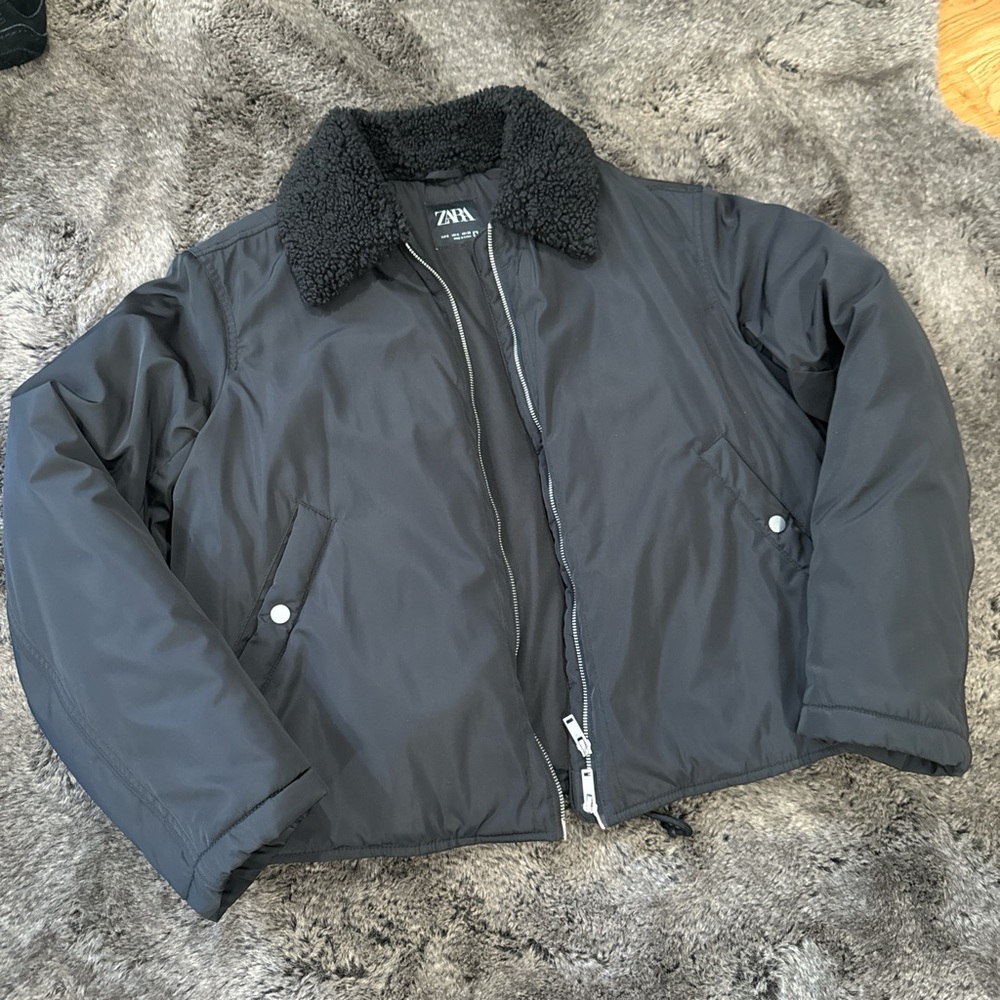 Zara Men’s  Black Jacket with Plush Collar